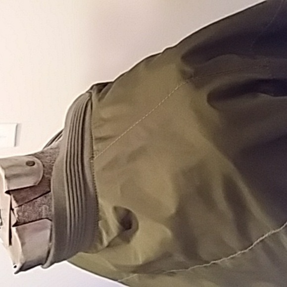 NWOT Lightweight Bomber Jacket - Picture 4 of 4